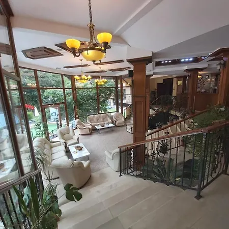 Otel Galaxy Chiflik (Lovech)