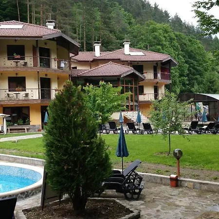Galaxy Hotel Chiflik (Lovech)