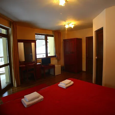 Galaxy * Chiflik (Lovech)