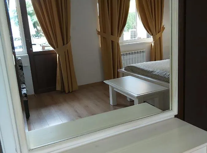 Hotel Galaxy Chiflik (Lovech)